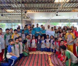 Gallery community outreach program